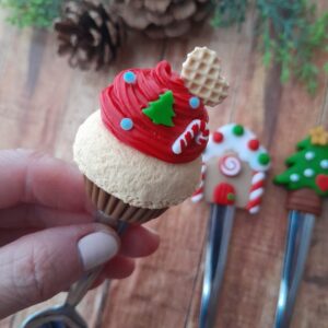 Colher de sobremesa decorada