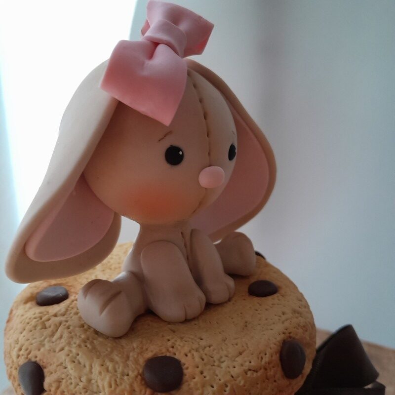 Pote Decorado Pequeno - Coelha bege orelha longa - Imagem 6