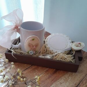 Kit bandeja, caneca, porta-caneca e colher (amarelo)